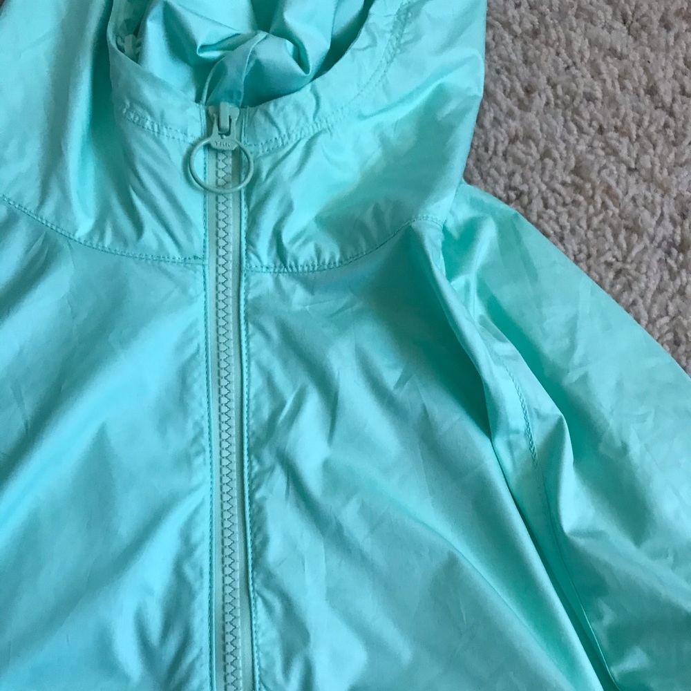 UNDER ARMOR BLUE RAIN ZIP